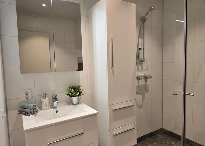 Cozy & Stylish Half-house In The Heart Of * Eidsvoll
